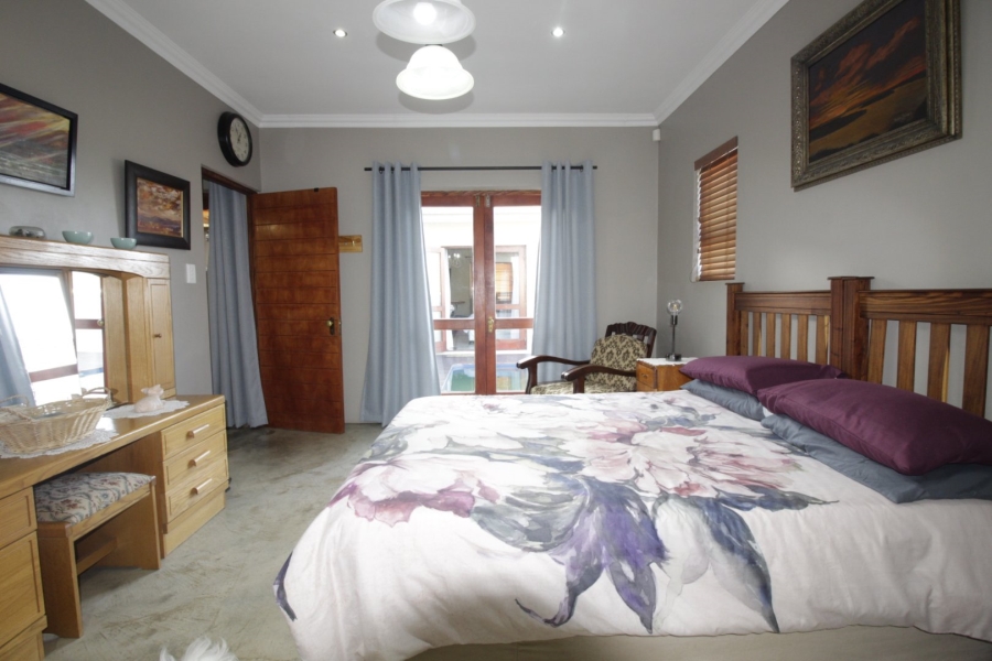 4 Bedroom Property for Sale in Fountains Estate Eastern Cape